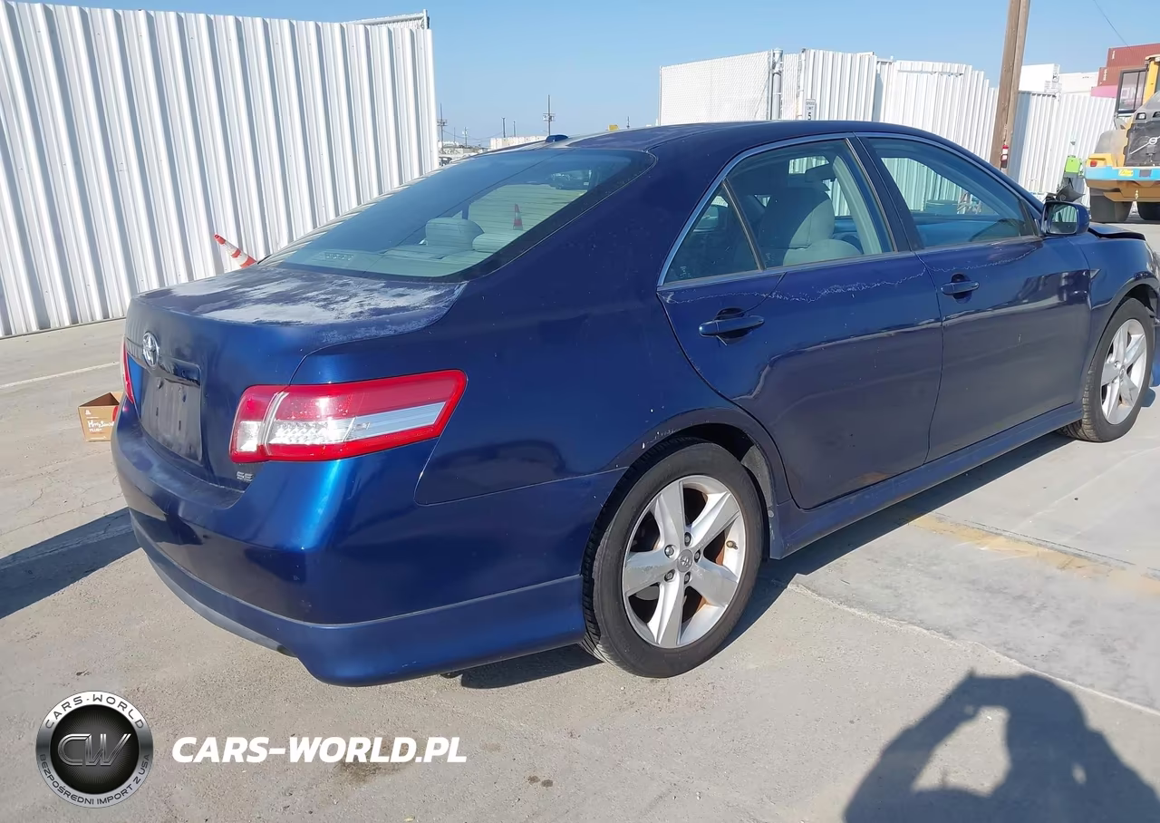 2011 Toyota Camry Se VIN:4T1BF3EK4BU615113 - 4
