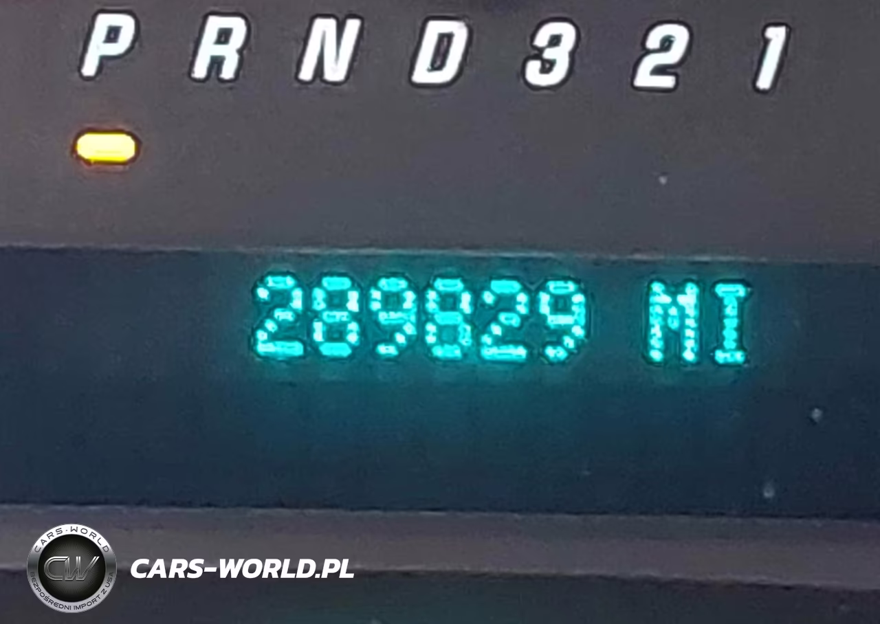 2008 Chevrolet Express Work Van VIN:1GCGG25C881157662 - 7