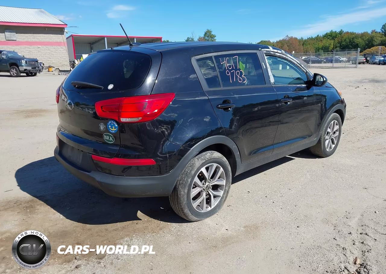 2016 Kia Sportage Lx VIN:KNDPB3AC1G7855522 - 4