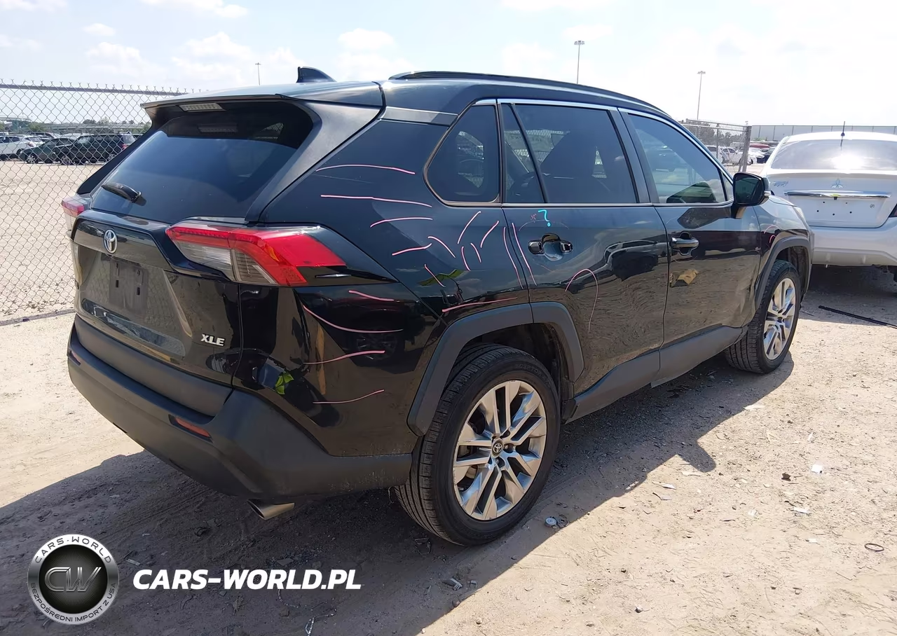 2019 Toyota Rav4 Xle Premium VIN:2T3C1RFV5KC020178 - 4
