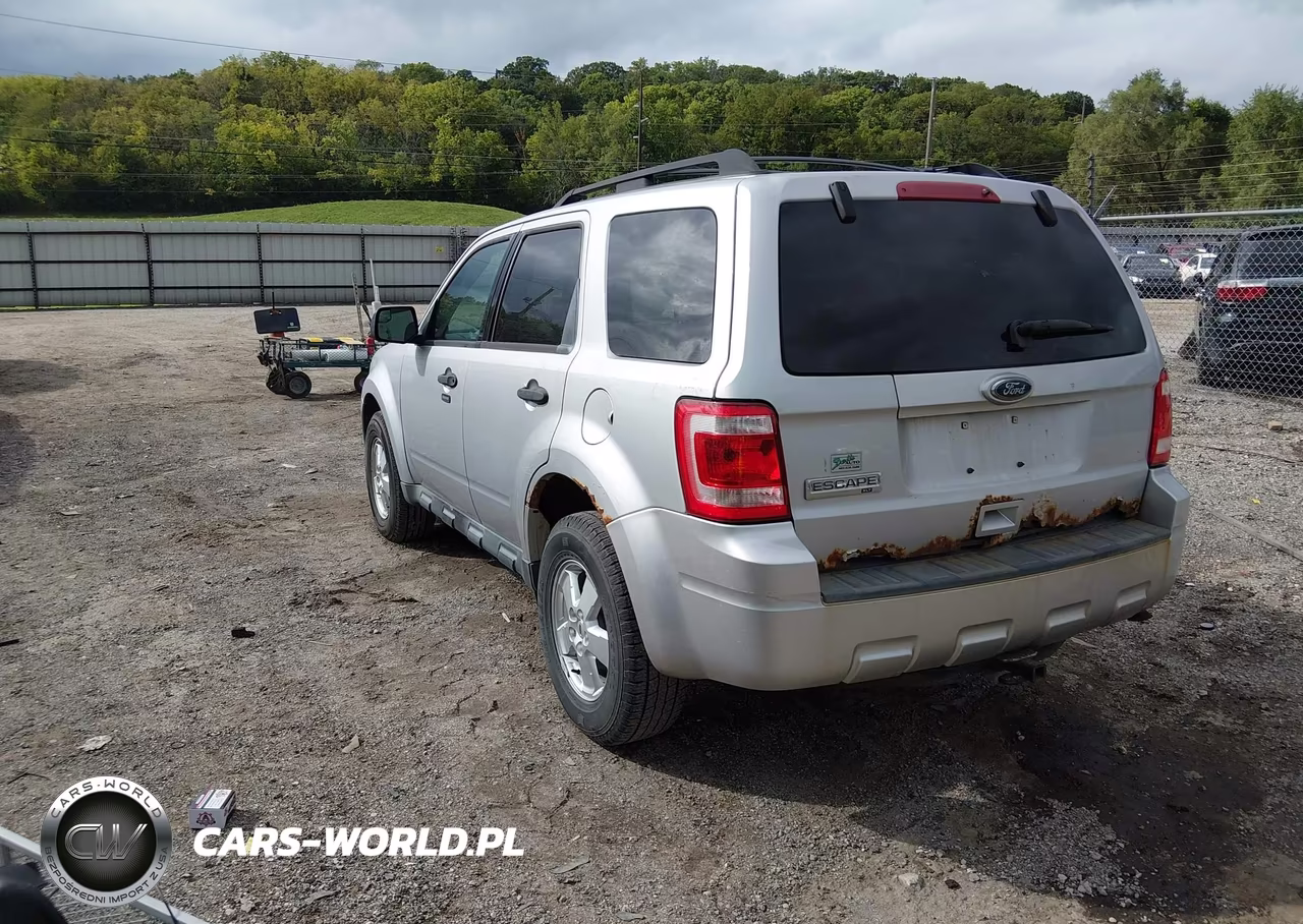 2011 Ford Escape Xlt Automatic VIN:1FMCU9D78BKA45865 - 3