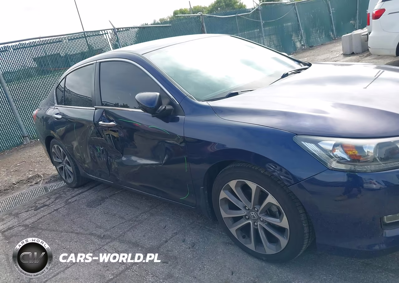 2013 Honda Accord Sport VIN:1HGCR2F5XDA171955 - 13
