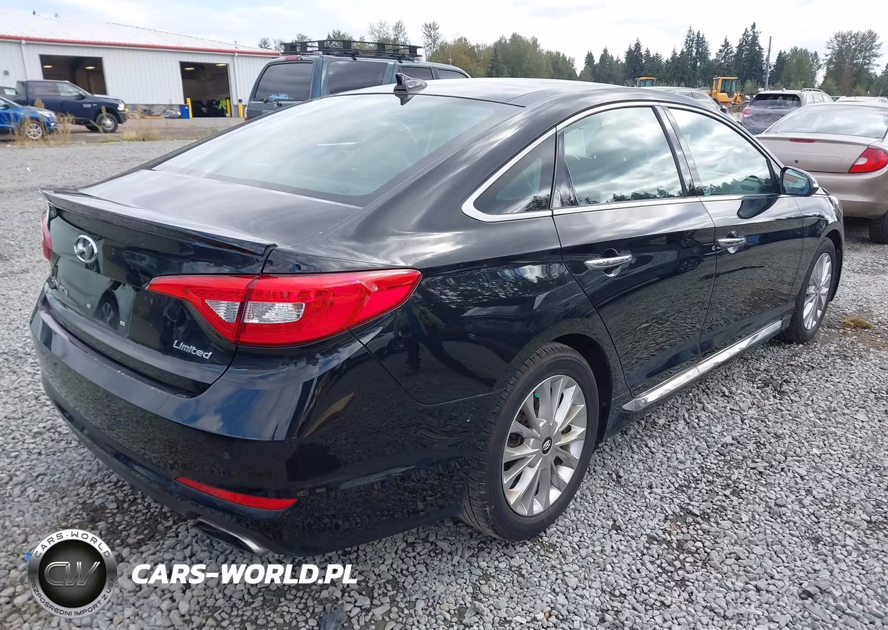2015 Hyundai Sonata Limited VIN:5NPE34AFXFH034482 - 4