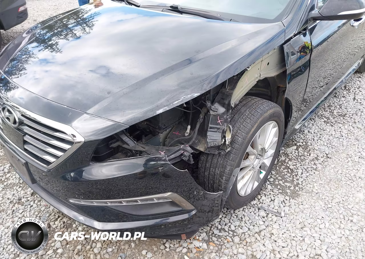 2015 Hyundai Sonata Limited VIN:5NPE34AFXFH034482 - 6