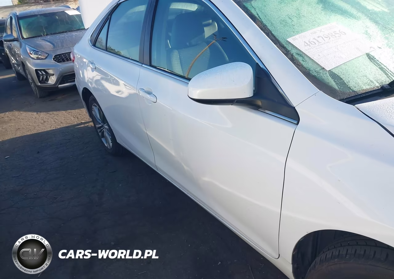 2015 Toyota Camry Se VIN:4T1BF1FK1FU047301 - 13