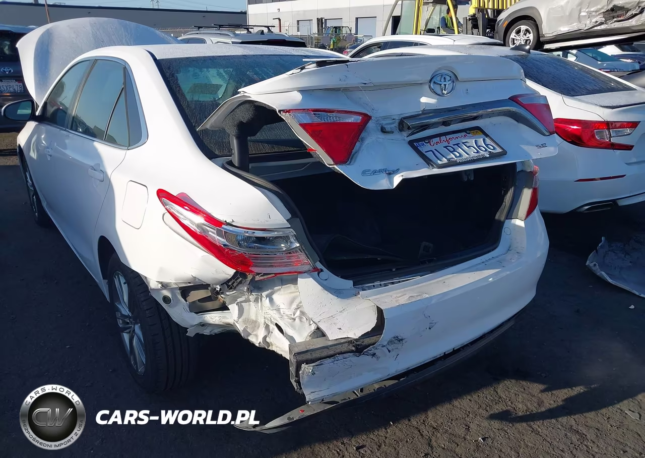 2015 Toyota Camry Se VIN:4T1BF1FK1FU047301 - 6