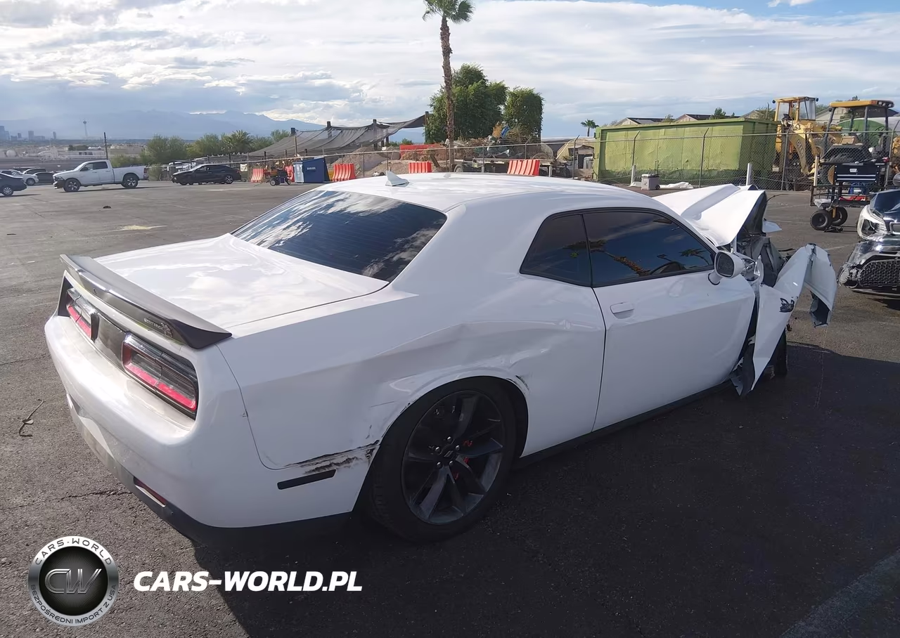 2019 Dodge Challenger R-T Scat Pack VIN:2C3CDZFJ0KH607122 - 4