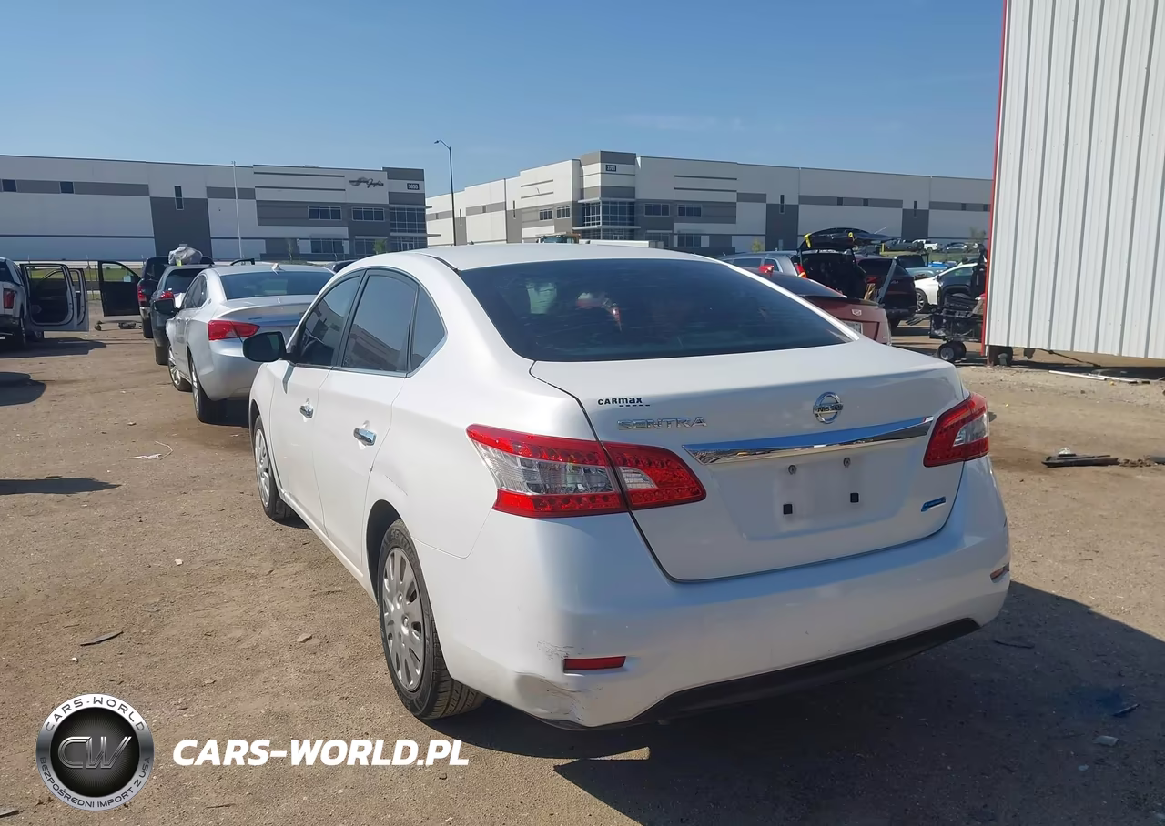 2014 Nissan Sentra S VIN:3N1AB7AP7EL617492 - 3