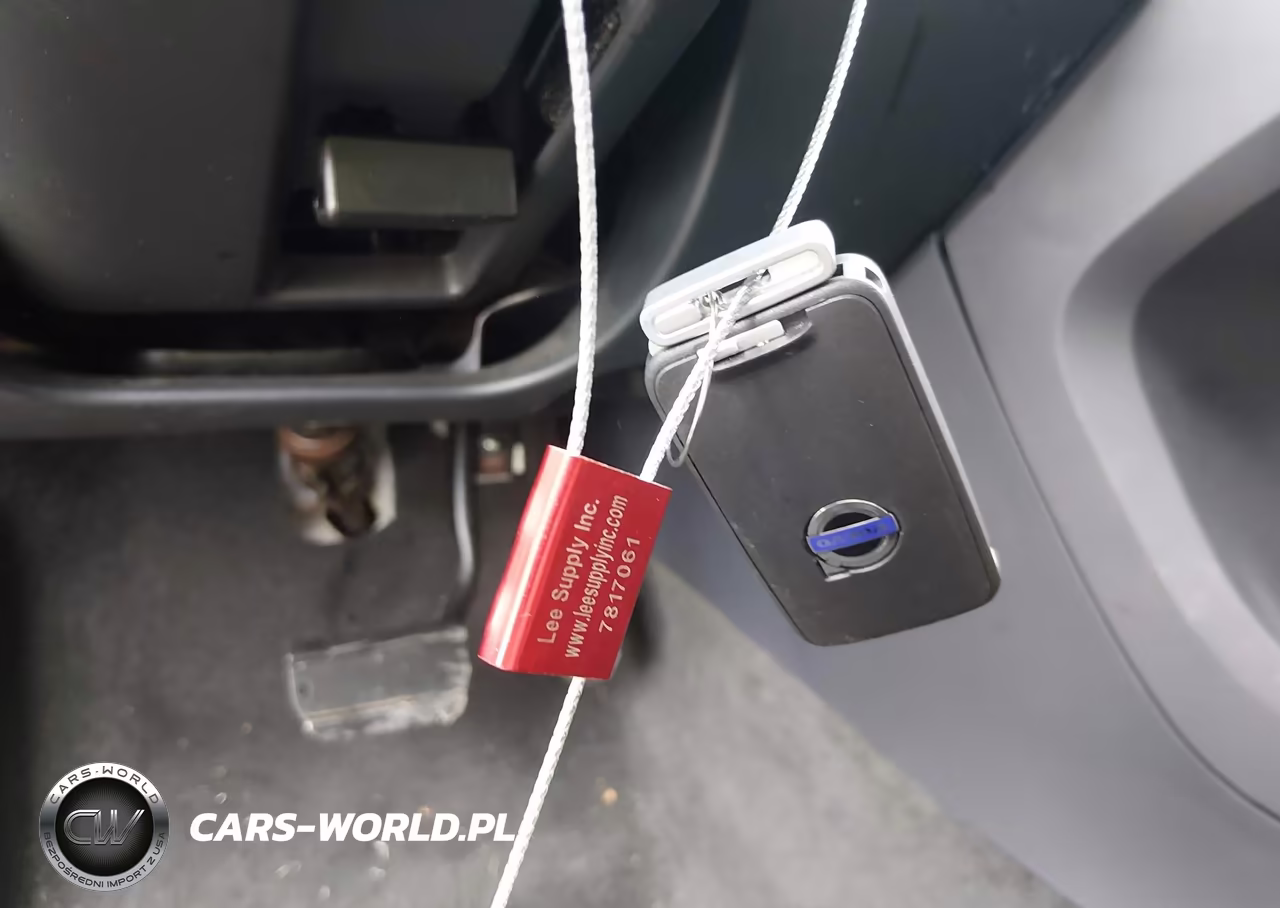 2016 Volvo V60 Cross Country Premier VIN:YV4612HK8G1019258 - 11