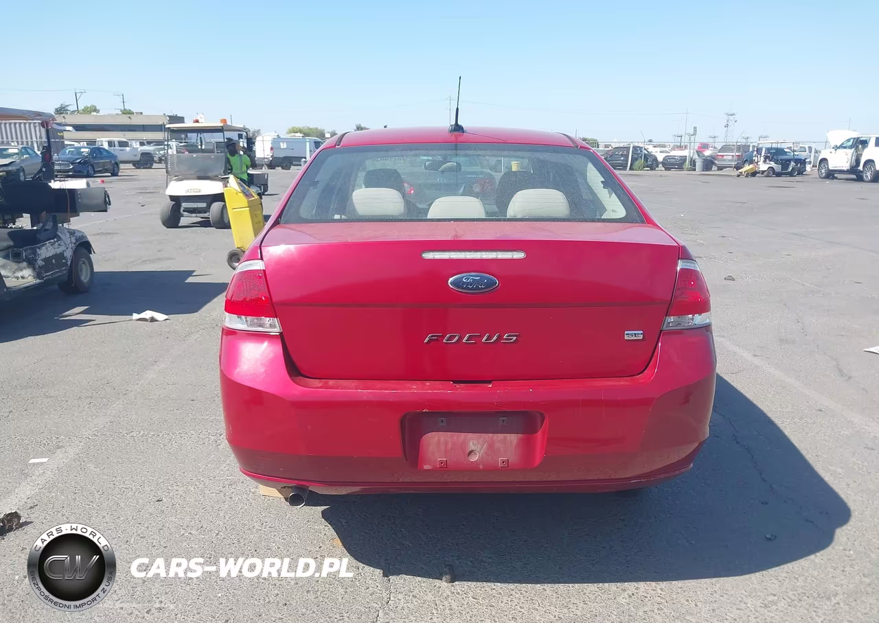 2011 Ford Focus Se VIN:1FAHP3FN6BW103819 - 17