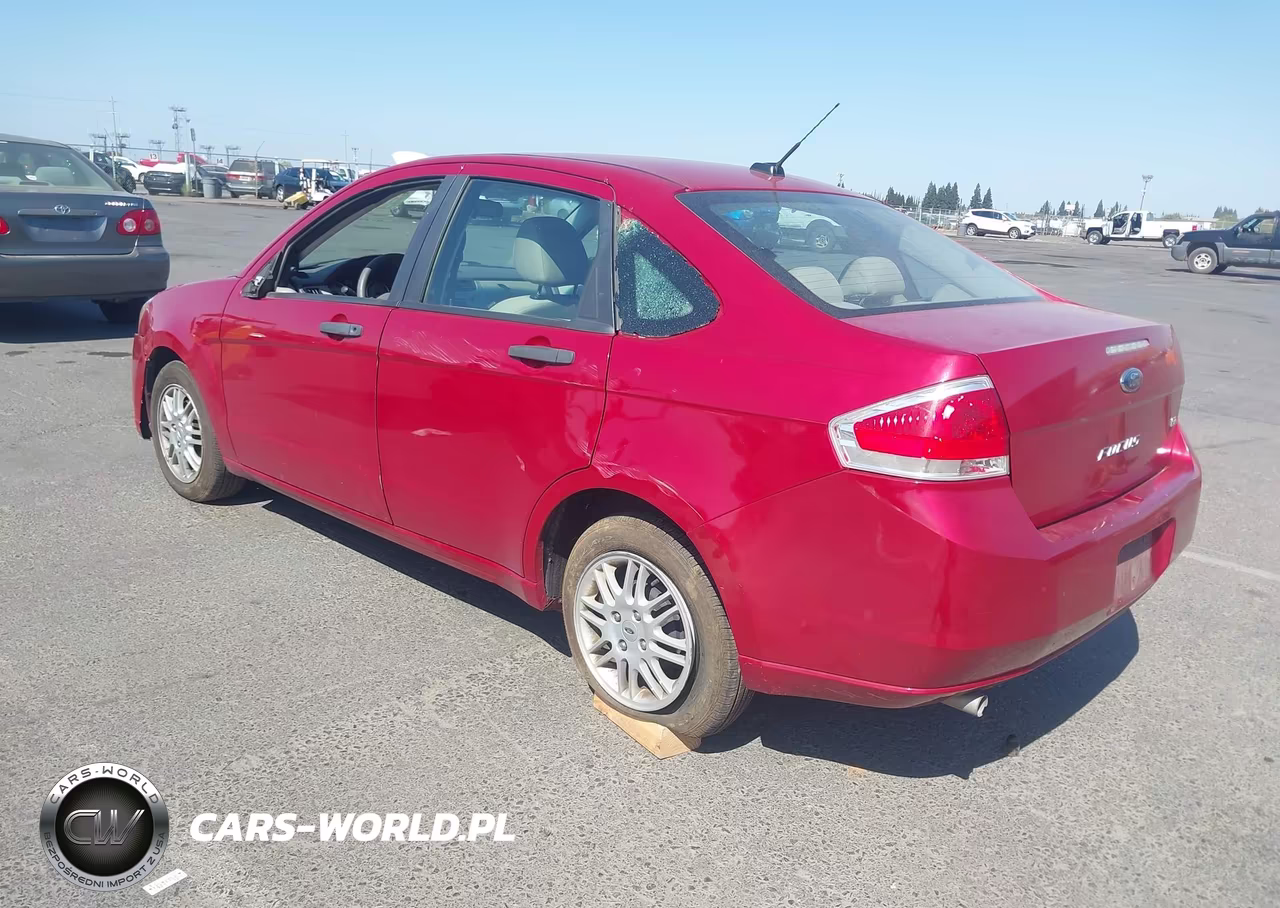 2011 Ford Focus Se VIN:1FAHP3FN6BW103819 - 3