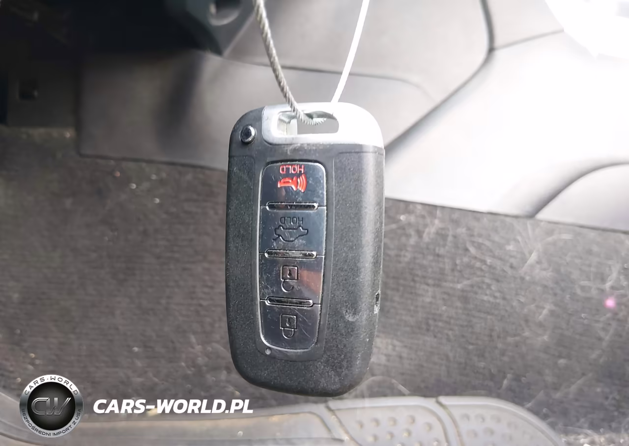 2010 Hyundai Genesis 2.0T Premium VIN:KMHHT6KD1AU030515 - 11