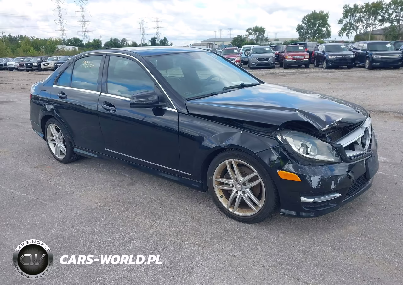 2012 Mercedes-Benz C 300 Luxury 4Matic-Sport 4Matic – zdjęcie 1 z 16
