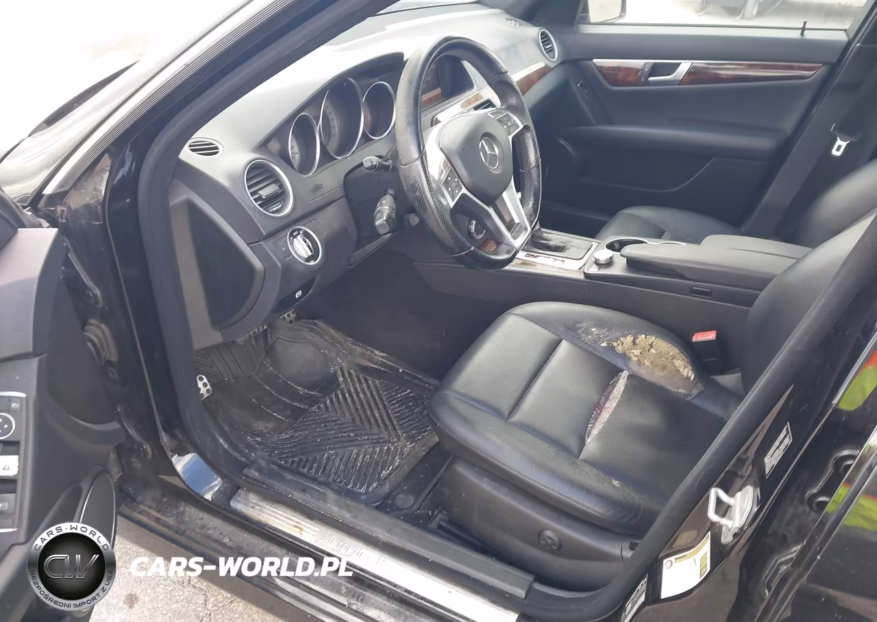 2012 Mercedes-Benz C 300 Luxury 4Matic-Sport 4Matic VIN:WDDGF8BB0CR209187 - 12