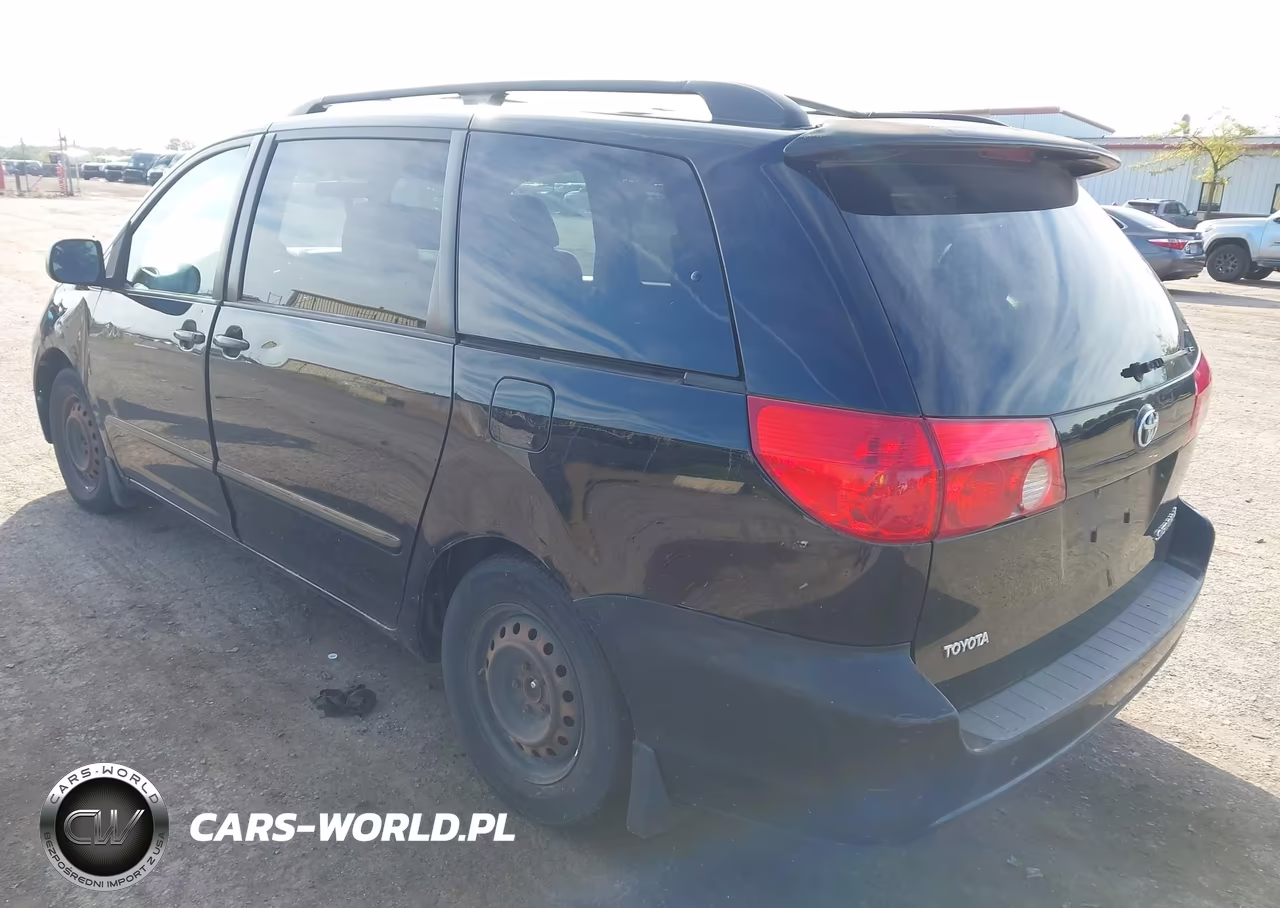 2010 Toyota Sienna Le VIN:5TDKK4CC7AS342074 - 3