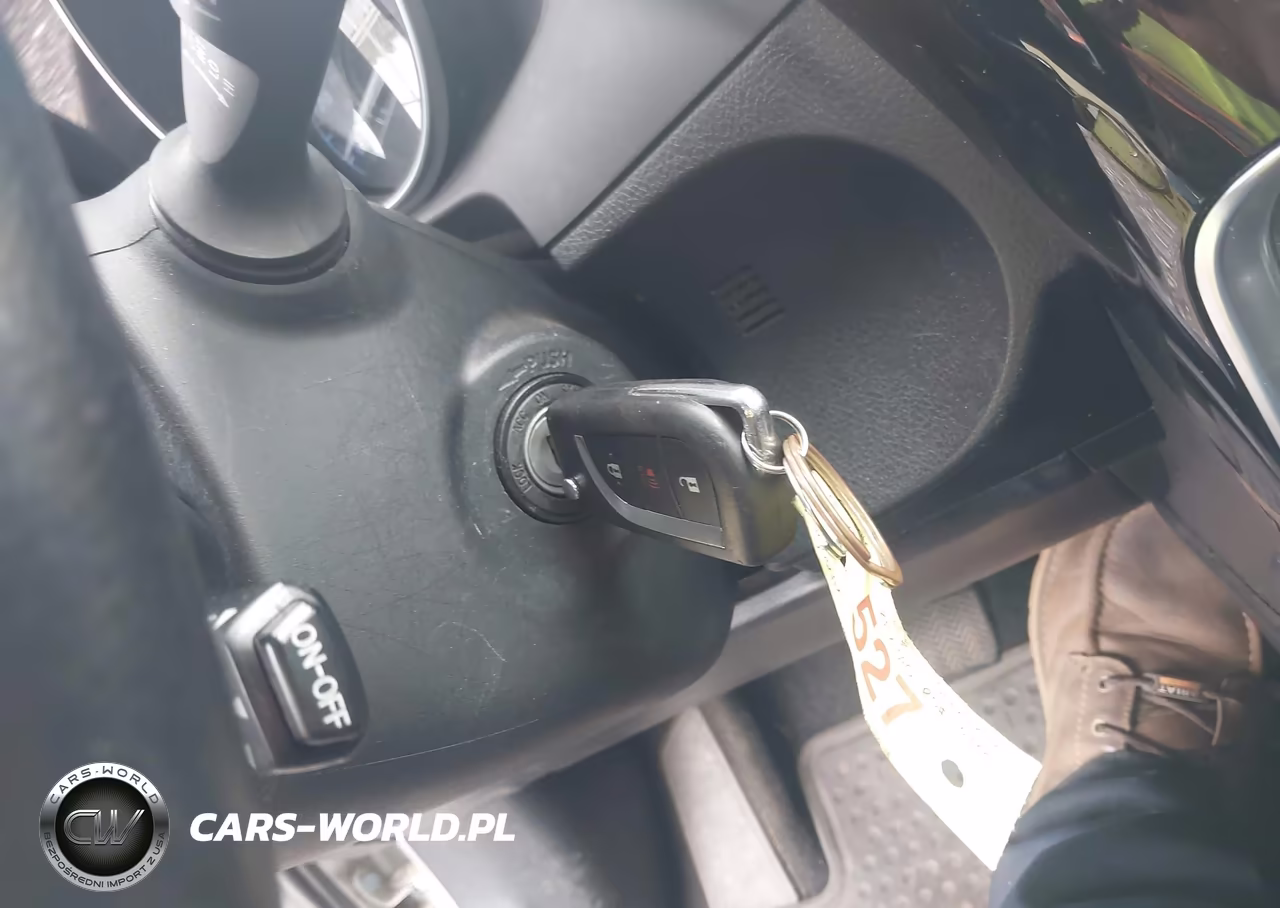 2017 Toyota Corolla Im VIN:JTNKARJE2HJ538950 - 11