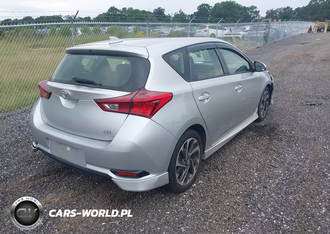 2017 Toyota Corolla Im VIN:JTNKARJE2HJ538950 - 4