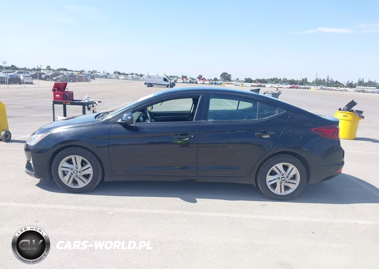 2019 Hyundai Elantra Sel VIN:5NPD84LF3KH440527 - 14