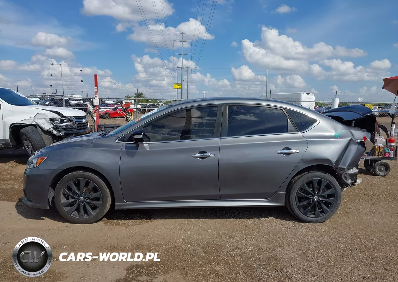 2018 Nissan Sentra Sr VIN:3N1AB7AP9JY249541 - 15
