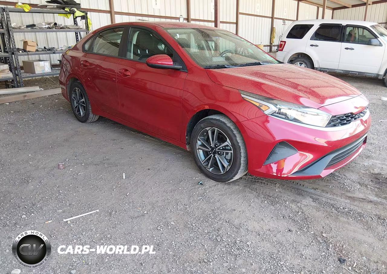 2023 Kia Forte Lxs