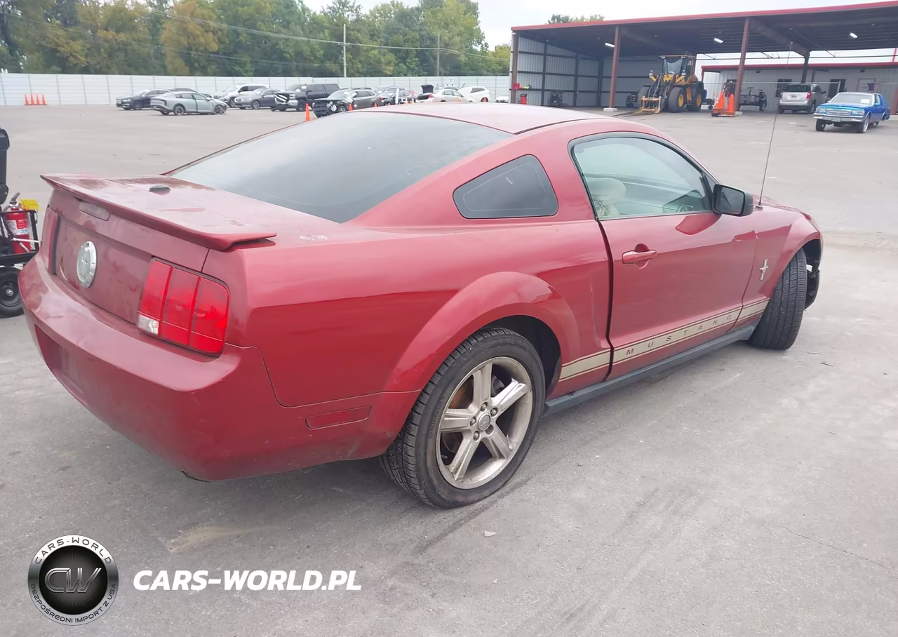2007 Ford Mustang V6 Deluxe-V6 Premium VIN:1ZVHT80N375358031 - 4