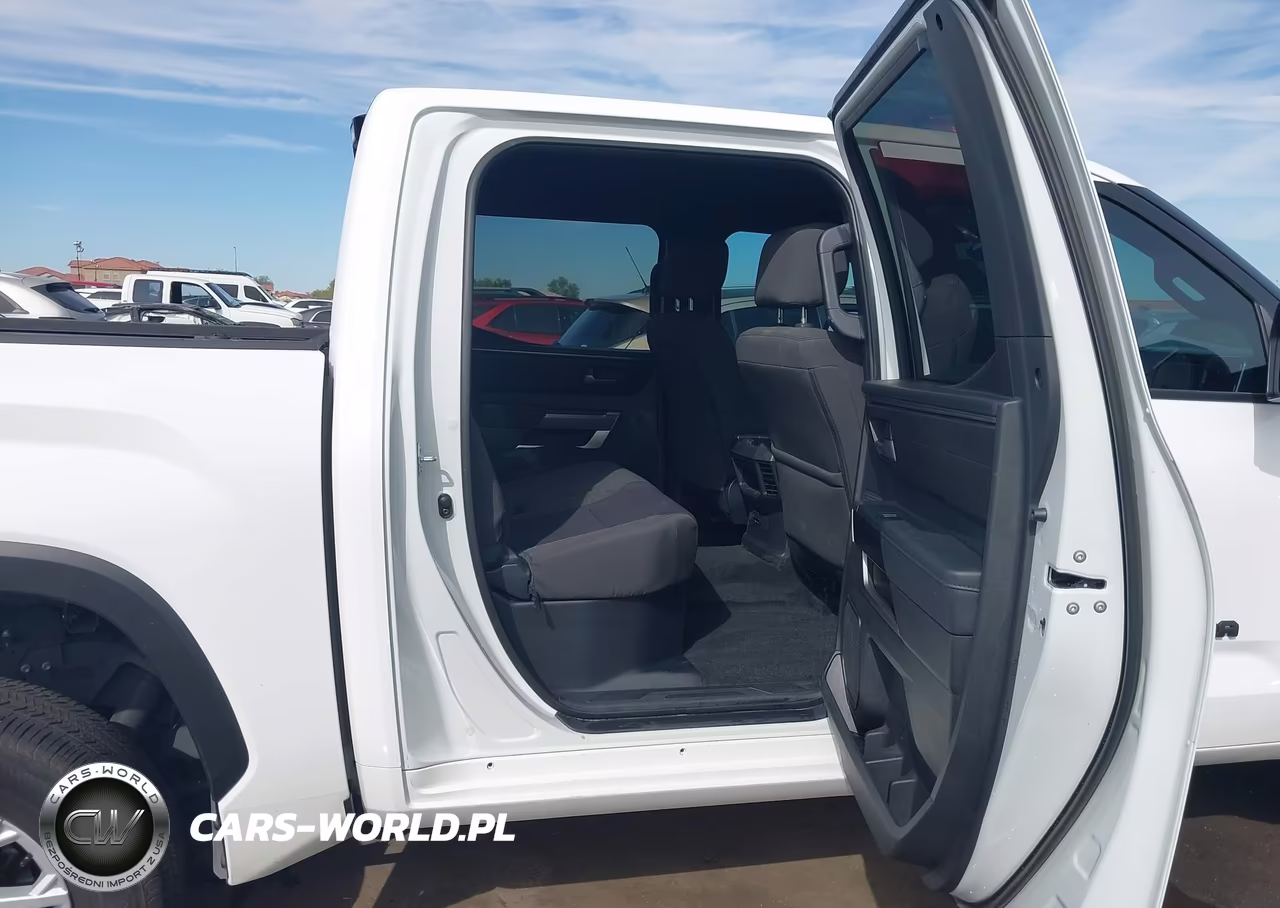 2025 Toyota Tundra 4Wd Sr5 VIN:5TFLA5DB3SX324802 - 8