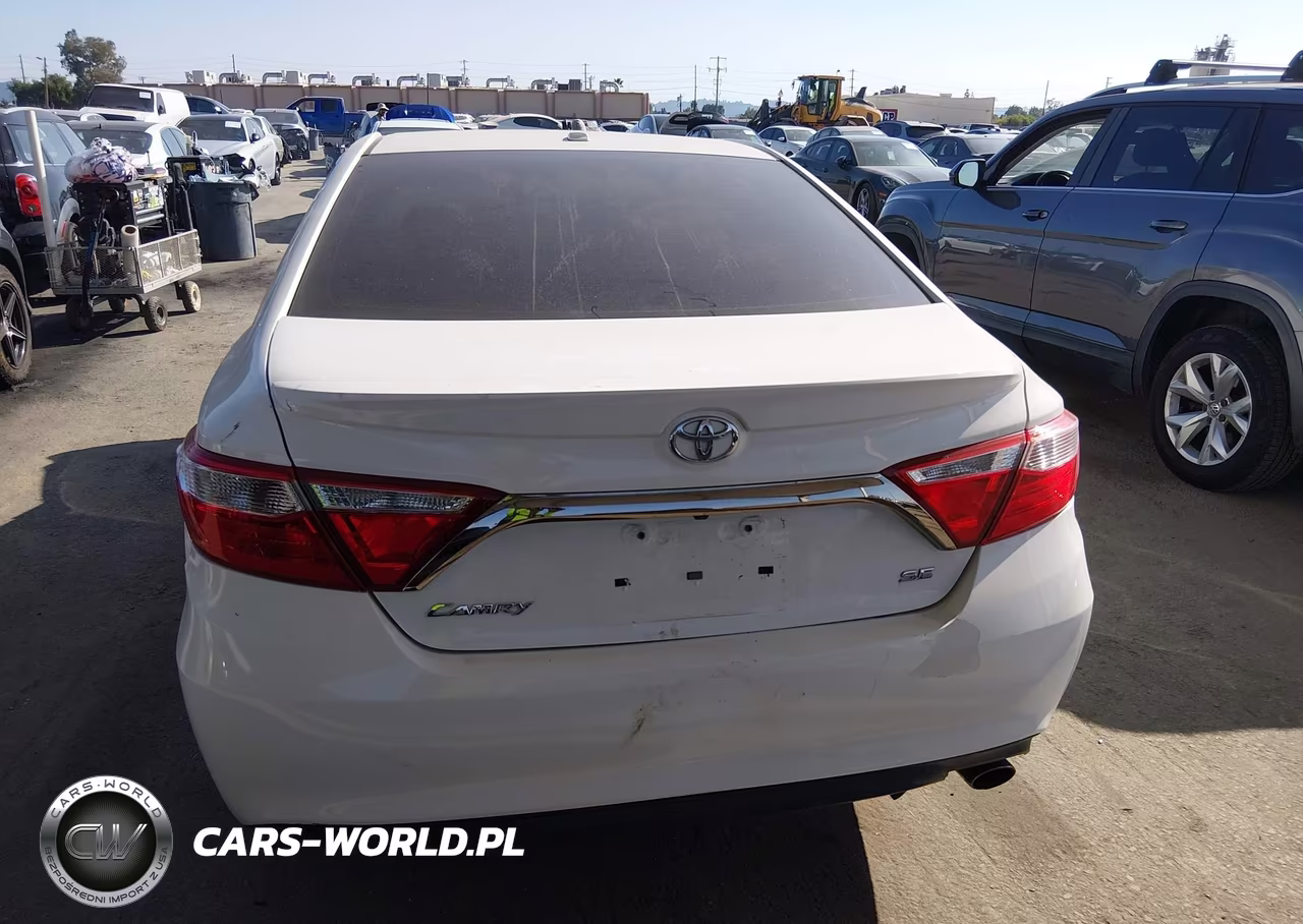 2017 Toyota Camry Se VIN:4T1BF1FK4HU375640 - 19