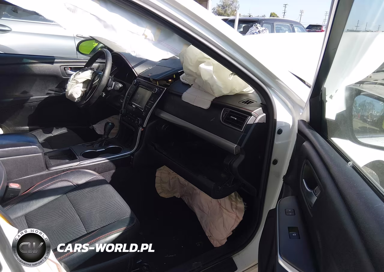 2017 Toyota Camry Se VIN:4T1BF1FK4HU375640 - 5