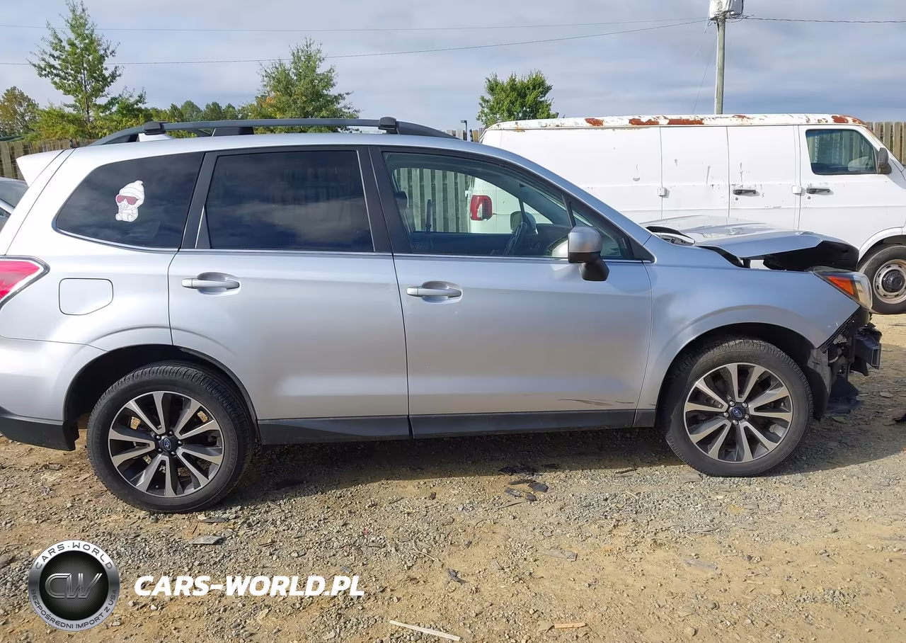 2017 Subaru Forester 2.0Xt Premium VIN:JF2SJGEC6HH550514 - 14