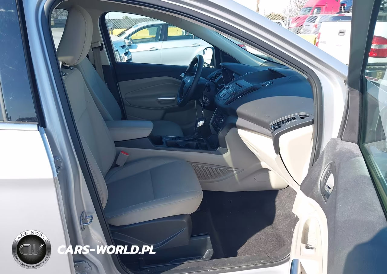 2018 Ford Escape Se VIN:1FMCU0GD4JUD03332 - 5
