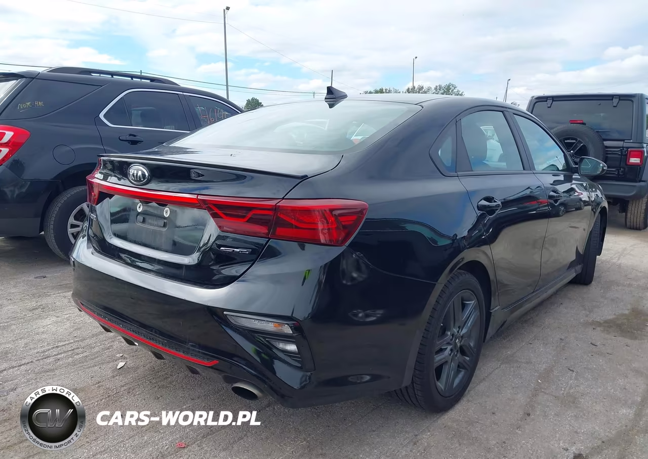 2020 Kia Forte Gt-Line VIN:3KPF34AD6LE257346 - 4