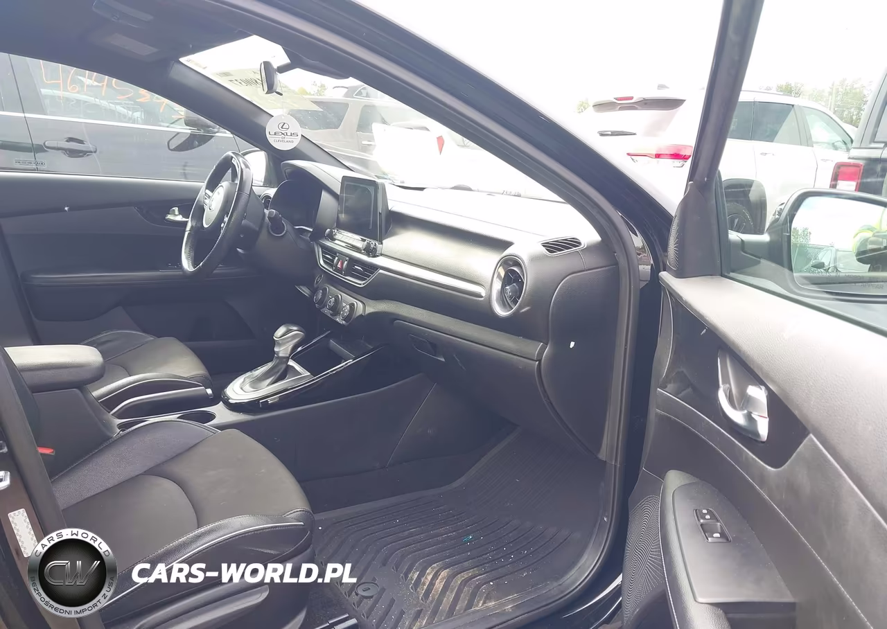 2020 Kia Forte Gt-Line VIN:3KPF34AD6LE257346 - 5