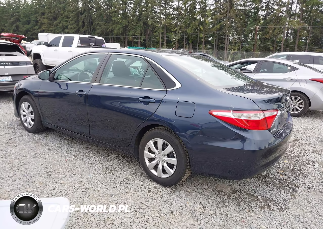 2016 Toyota Camry Le VIN:4T4BF1FK4GR517246 - 3