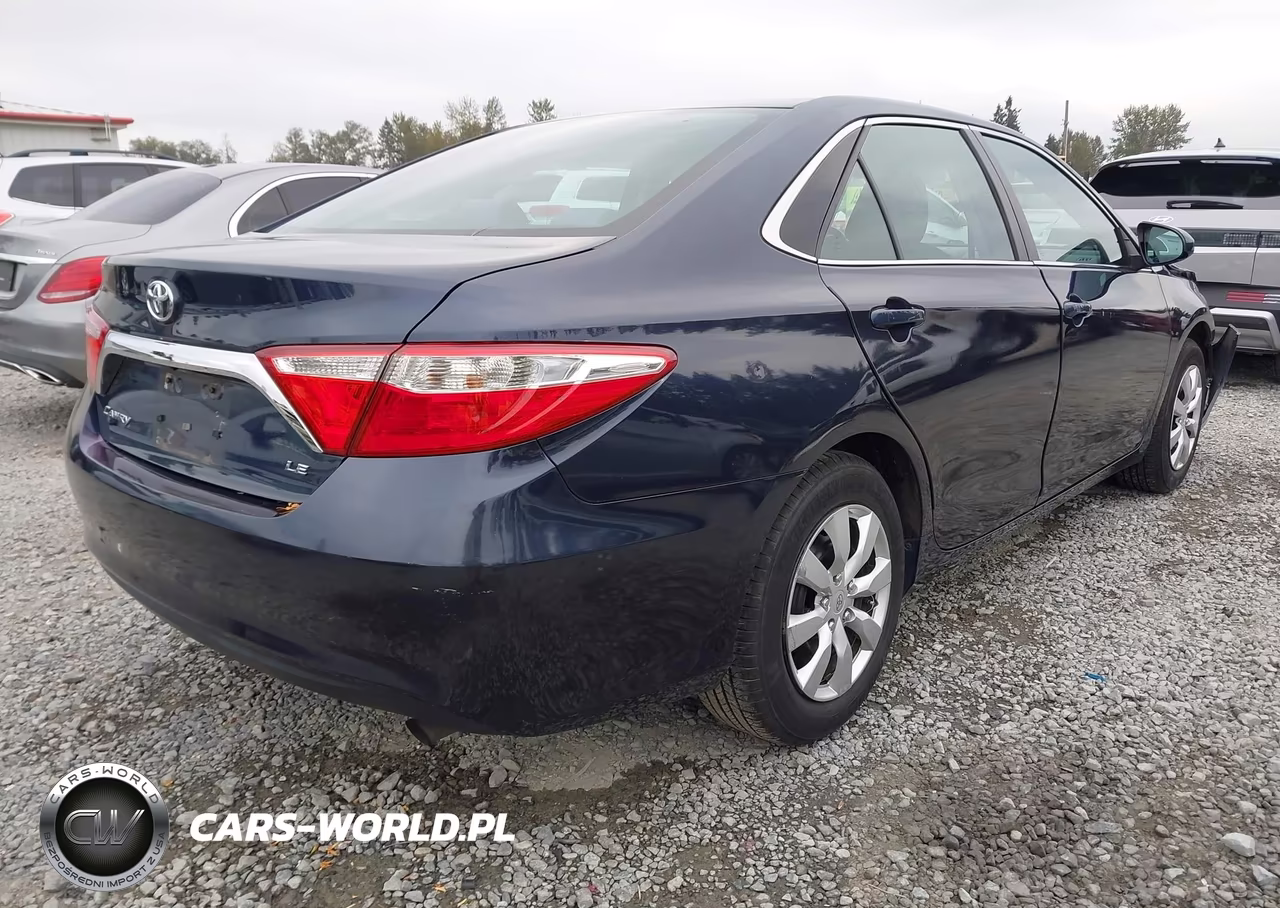 2016 Toyota Camry Le VIN:4T4BF1FK4GR517246 - 4
