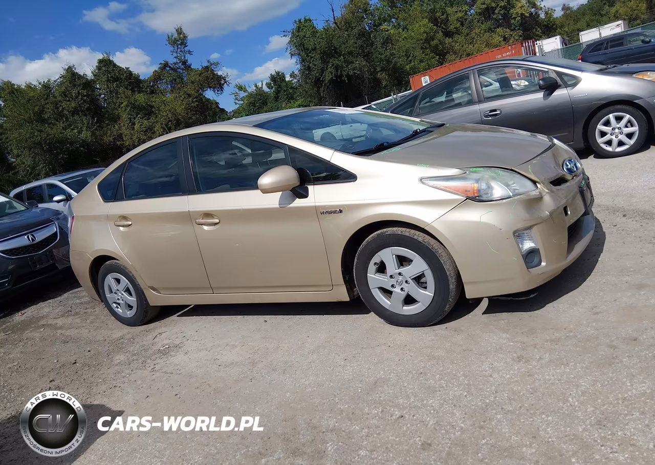 2011 Toyota Prius Two VIN:JTDKN3DU1B1397904 - 14