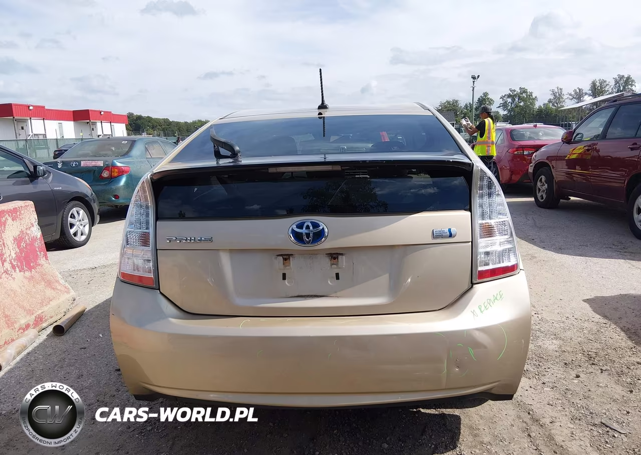 2011 Toyota Prius Two VIN:JTDKN3DU1B1397904 - 17
