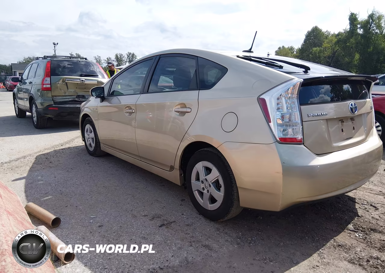 2011 Toyota Prius Two VIN:JTDKN3DU1B1397904 - 3