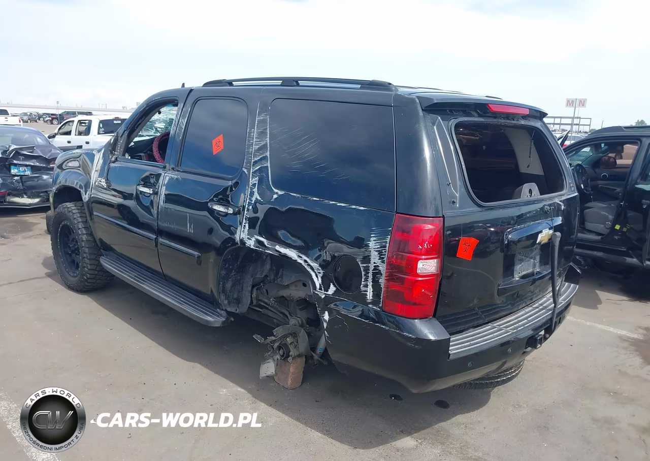 2007 Chevrolet Tahoe Ltz VIN:1GNFK13007R110100 - 3