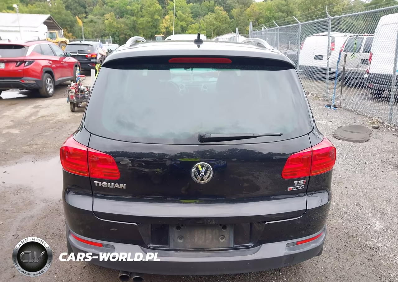 2017 Volkswagen Tiguan 2.0T Wolfsburg Edition VIN:WVGSV7AX8HW508624 - 16