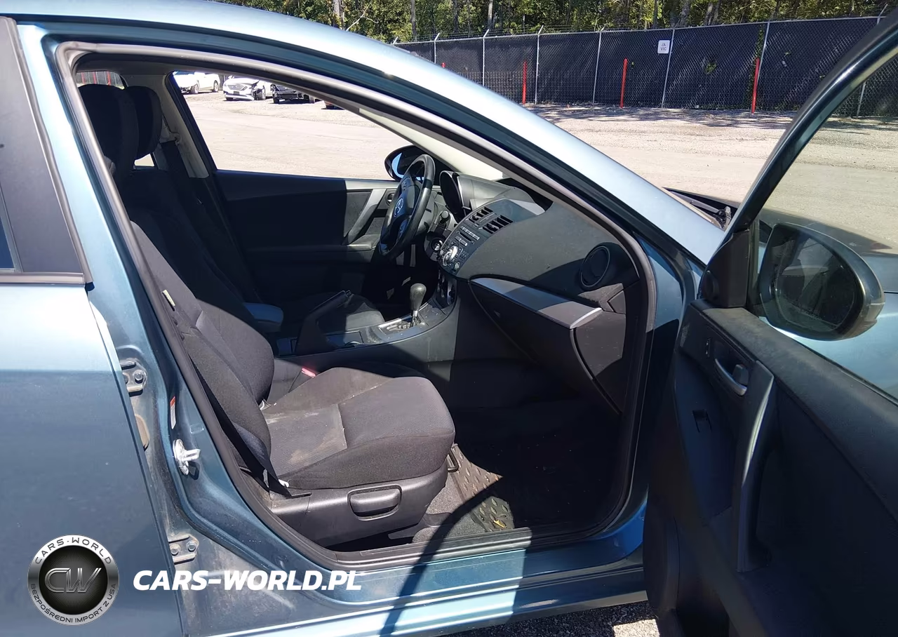 2010 Mazda Mazda3 I Touring VIN:JM1BL1SG7A1260990 - 5
