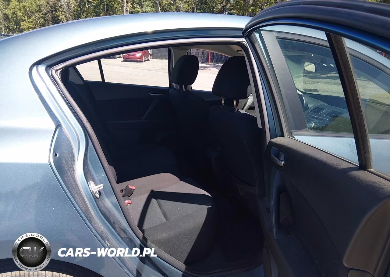 2010 Mazda Mazda3 I Touring VIN:JM1BL1SG7A1260990 - 8