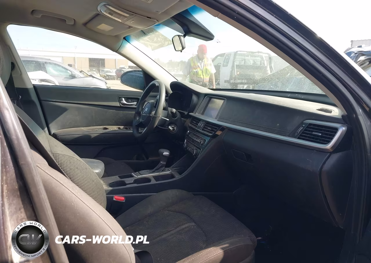2019 Kia Optima Lx VIN:5XXGT4L33KG319638 - 5