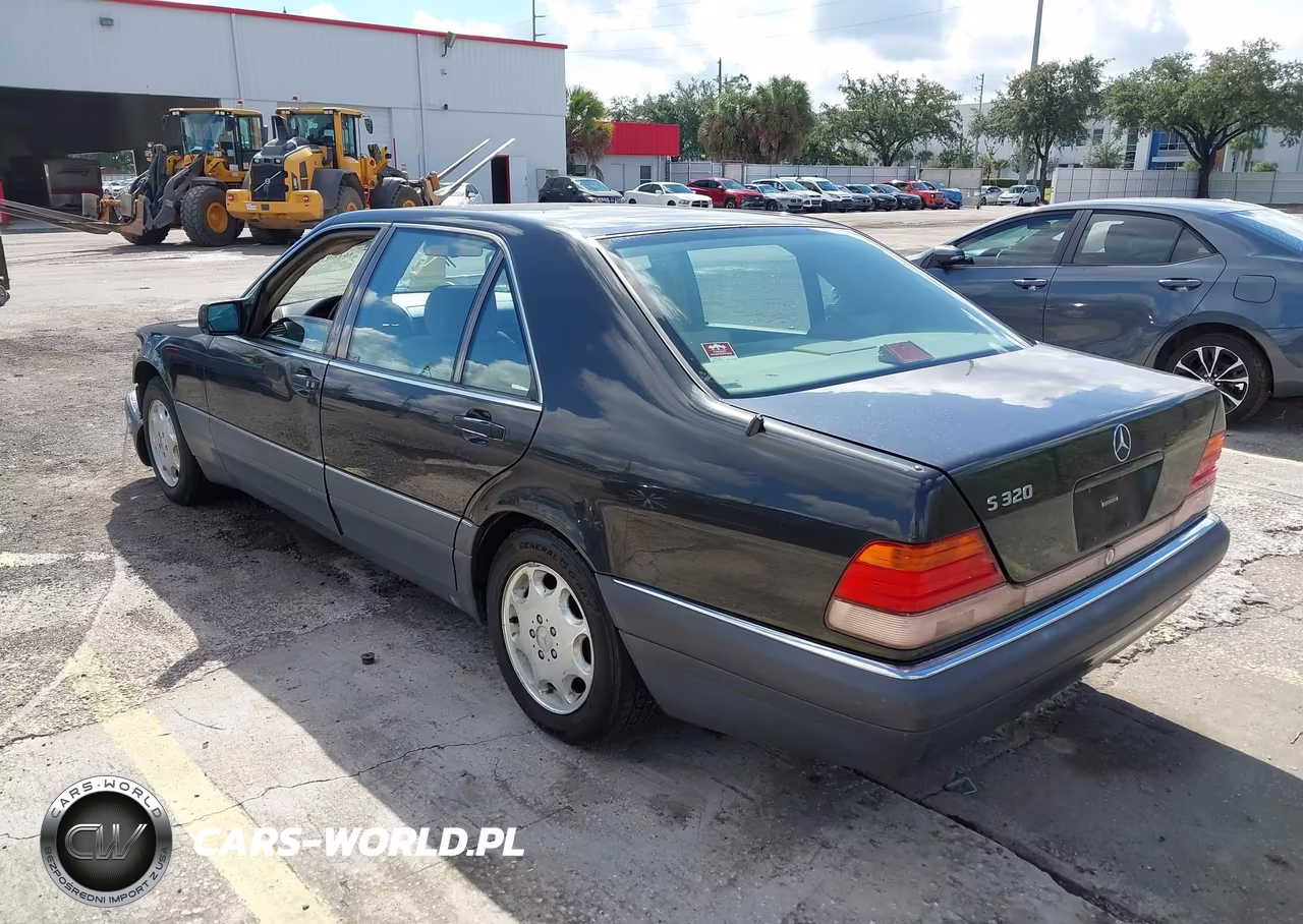 1995 Mercedes-Benz S 320 VIN:WDBGA33E2SA216447 - 3