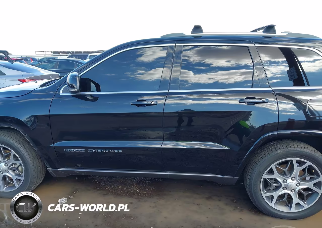 2018 Jeep Grand Cherokee Sterling Edition 4X2 VIN:1C4RJEBG8JC369877 - 14