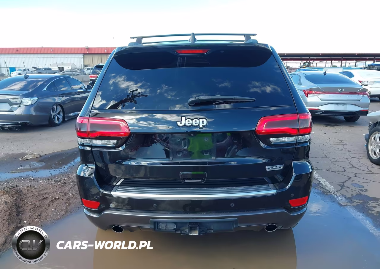 2018 Jeep Grand Cherokee Sterling Edition 4X2 VIN:1C4RJEBG8JC369877 - 16