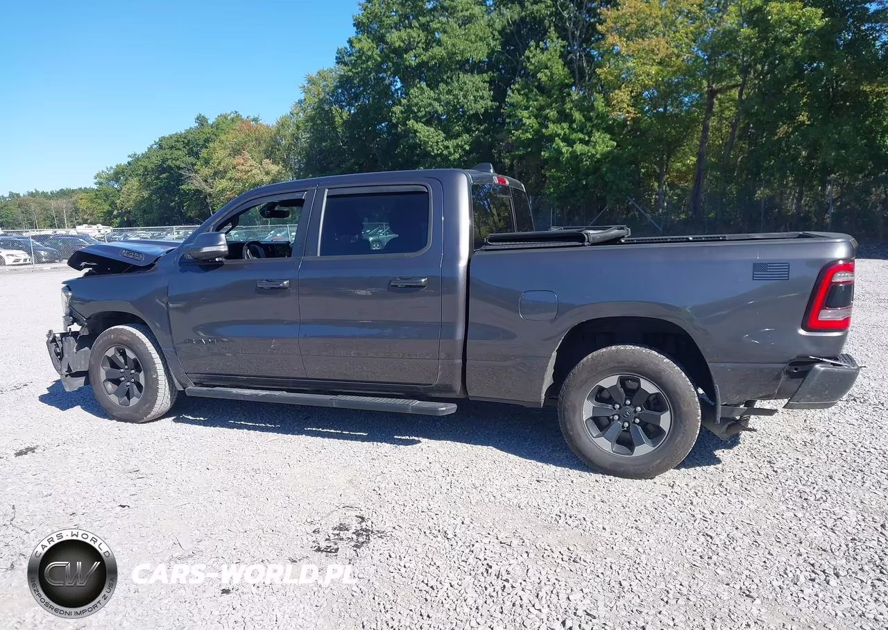 2020 Ram 1500 Big Horn 4X4 6'4 Box VIN:1C6SRFMT5LN320158 - 14