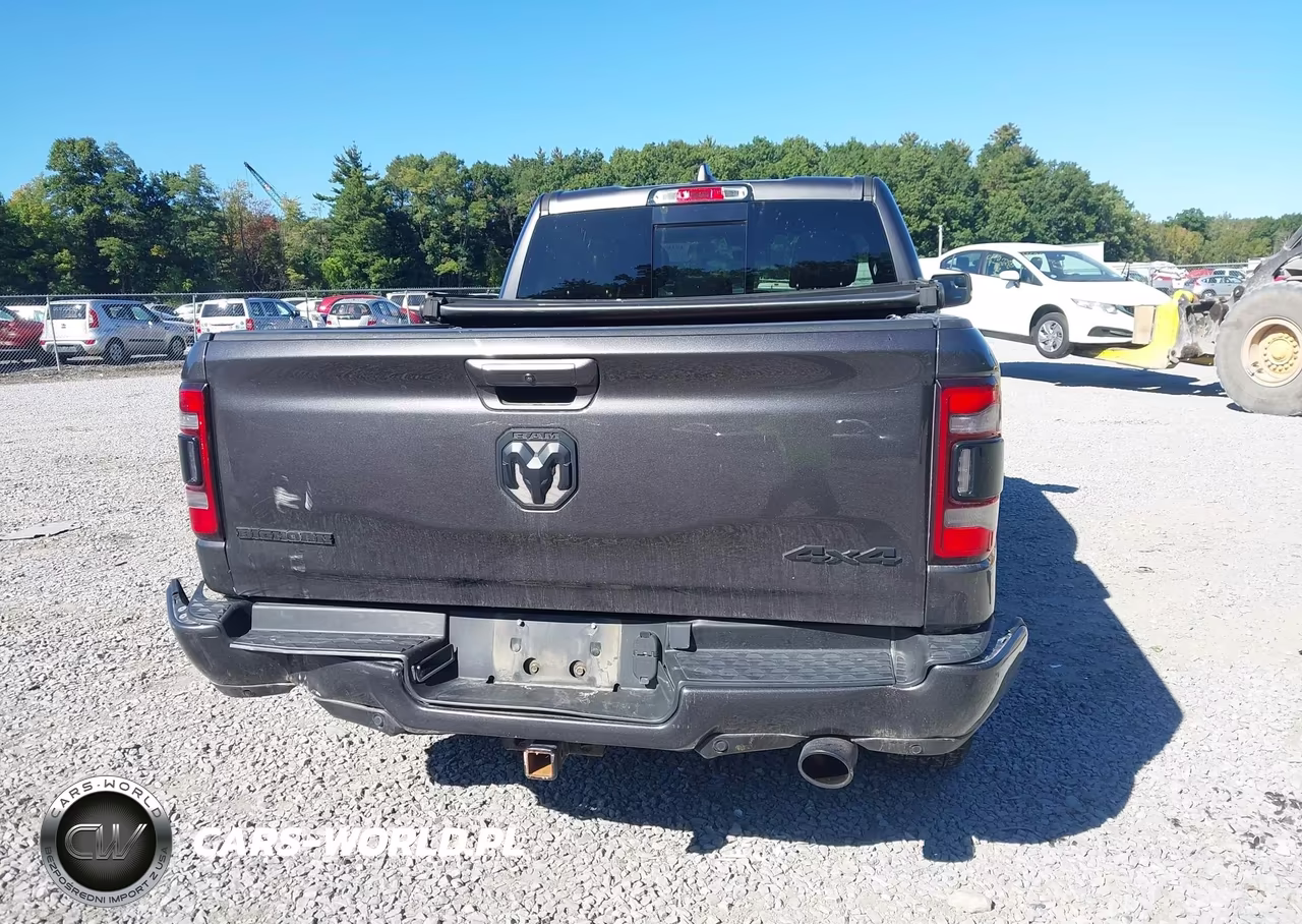 2020 Ram 1500 Big Horn 4X4 6'4 Box VIN:1C6SRFMT5LN320158 - 16