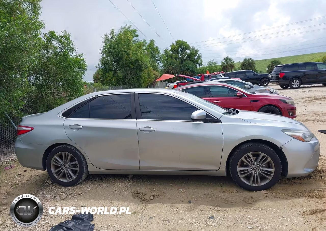 2017 Toyota Camry Se VIN:4T1BF1FK3HU387598 - 13