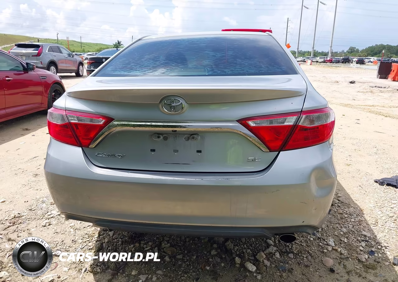 2017 Toyota Camry Se VIN:4T1BF1FK3HU387598 - 16