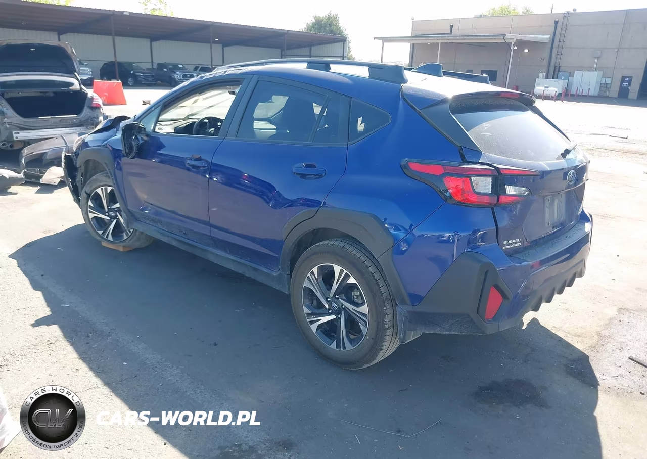 2024 Subaru Crosstrek Premium VIN:JF2GUADC4R8304025 - 3